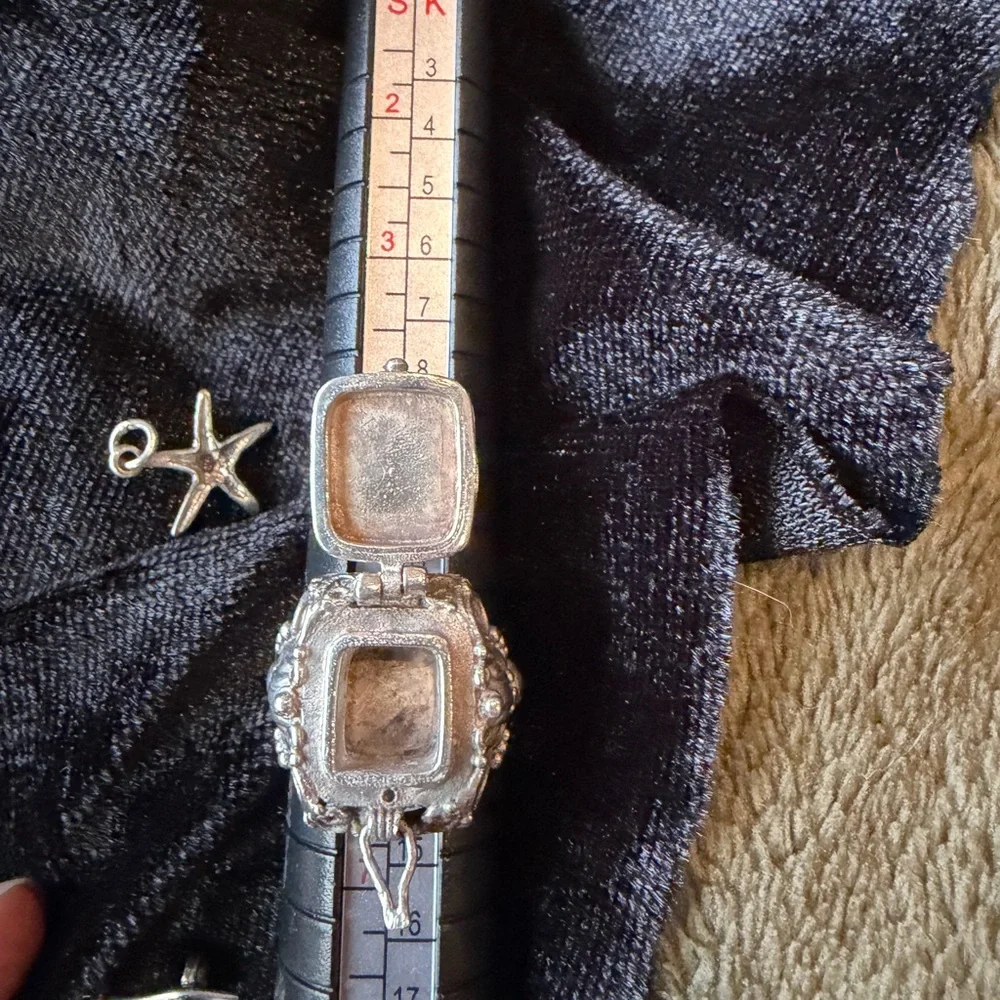 Antique poison ring